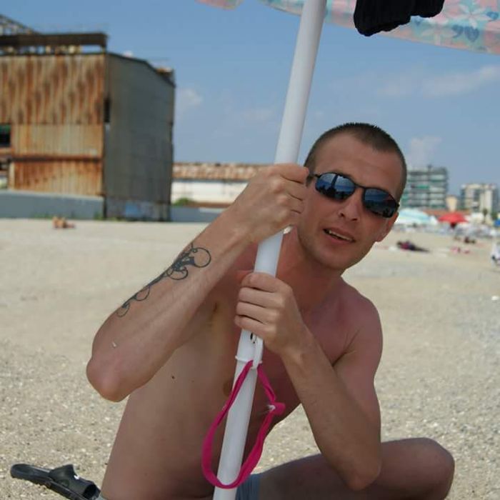 the war of effects by Vezeteu Gabriel