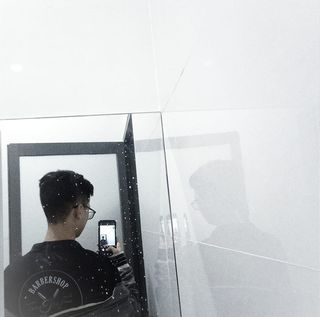 Alinderziva Hoàng Bách Nhật