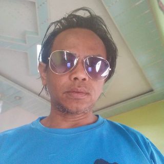 Roby Nostra