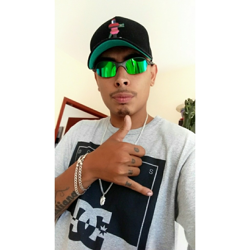 Mano Eli