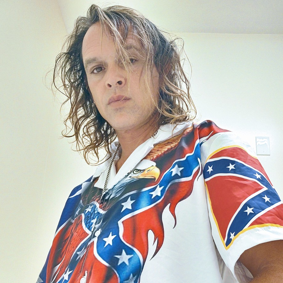 ELVIS HARMON