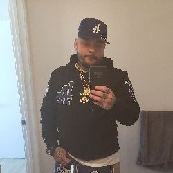 Tony Gomez