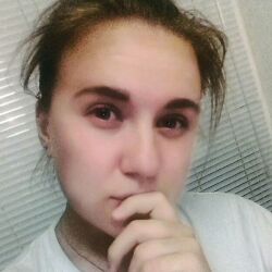 AnnyJ